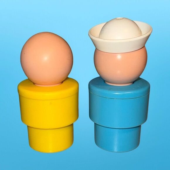 Vintage Fisher Price BIG Little People Sailor Red Wavey Hair Yellow Shirt Boy FP - Picture 4 of 8